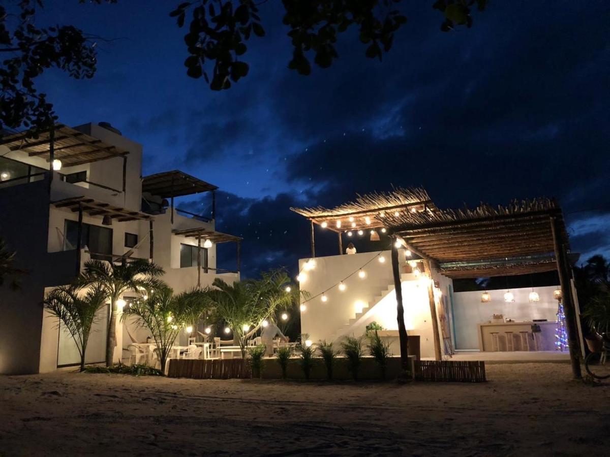 Lunarena Barefoot Hotel El Cuyo Exterior photo