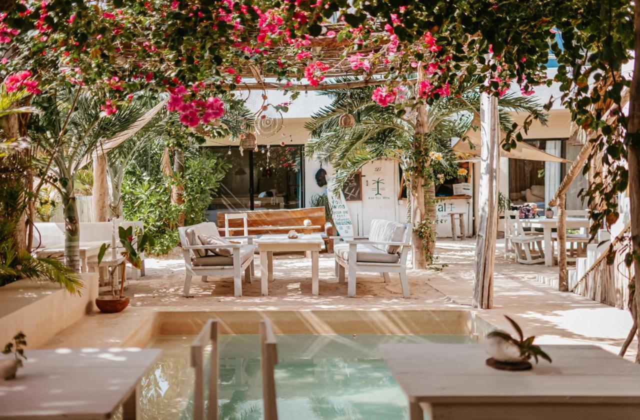 Lunarena Barefoot Hotel El Cuyo Exterior photo